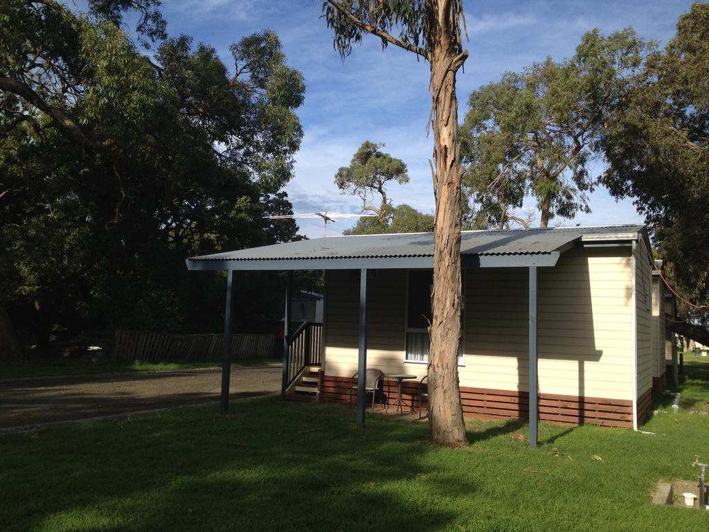 Millicent Lakeside Caravan Park Hotel Exterior photo